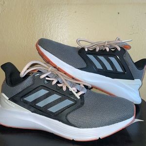 Adidas’s Sneakers size 7